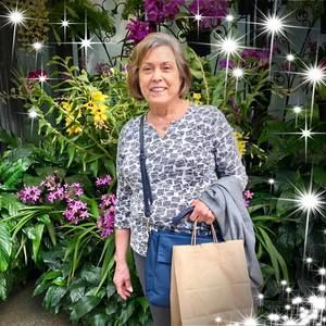 Meet your Posher, Christine